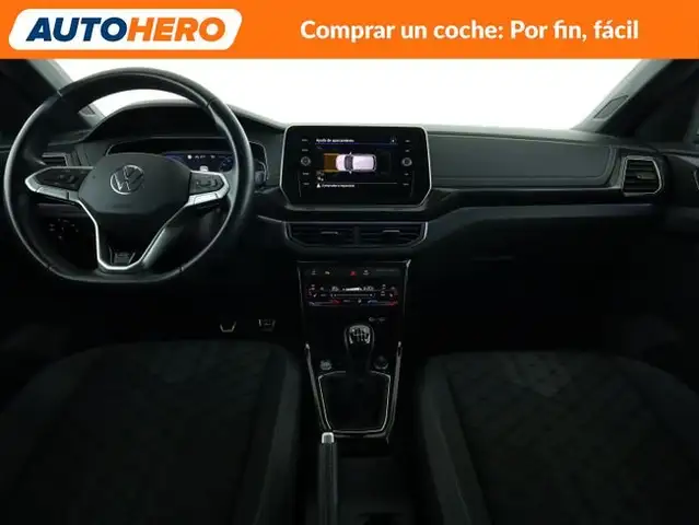 Volkswagen T-Cross view 13