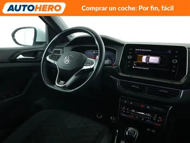 Volkswagen T-Cross view 14