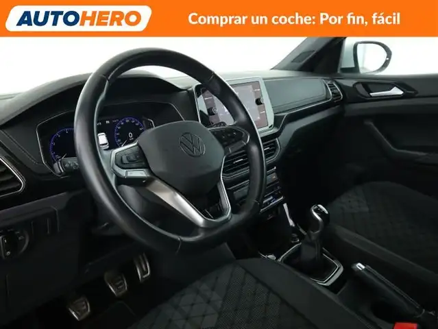 Volkswagen T-Cross view 12