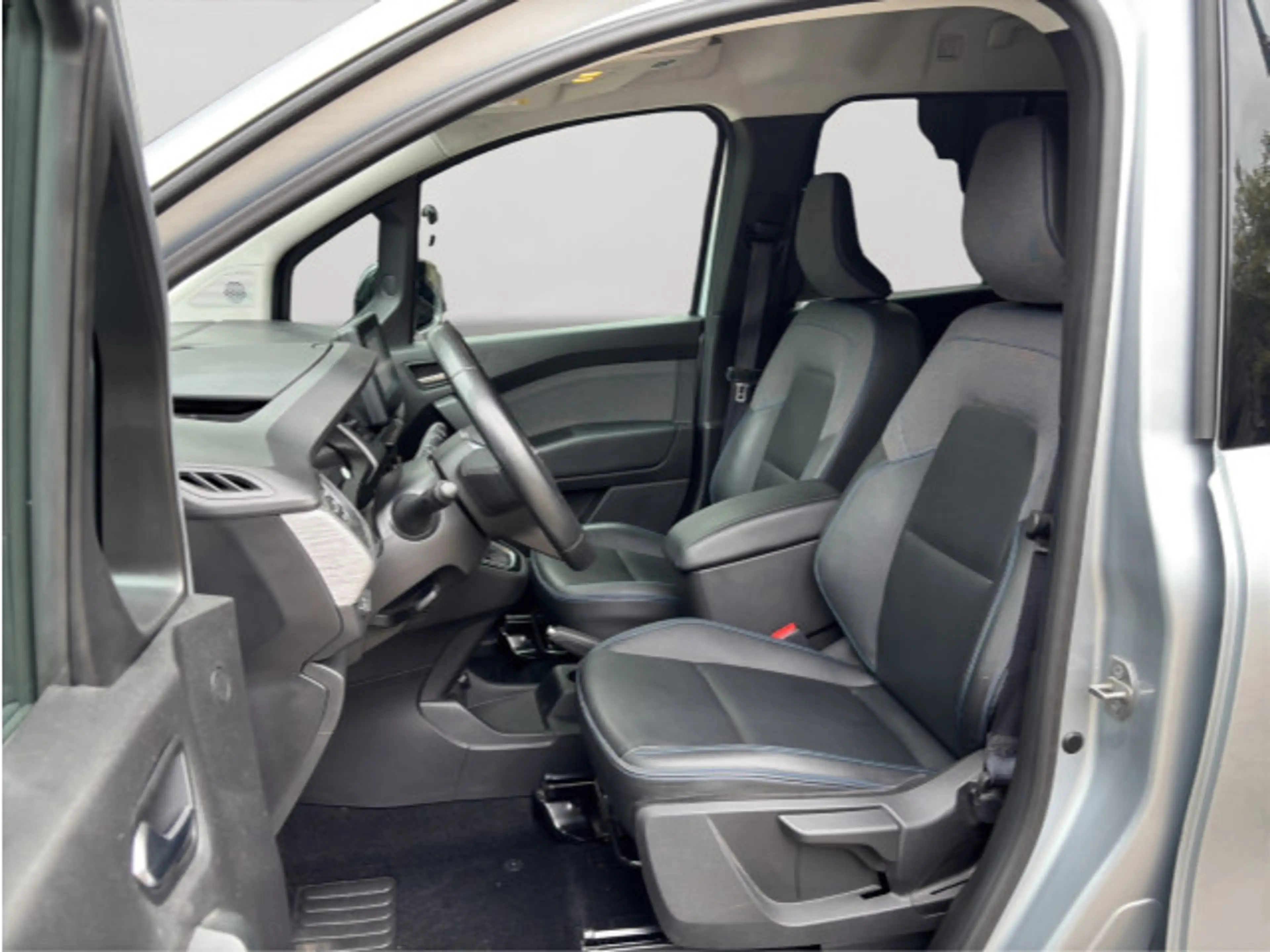 Nissan Townstar DIG-T 130 N-Design *ALLW*NAVI*CAR-PLAY* — photo 8