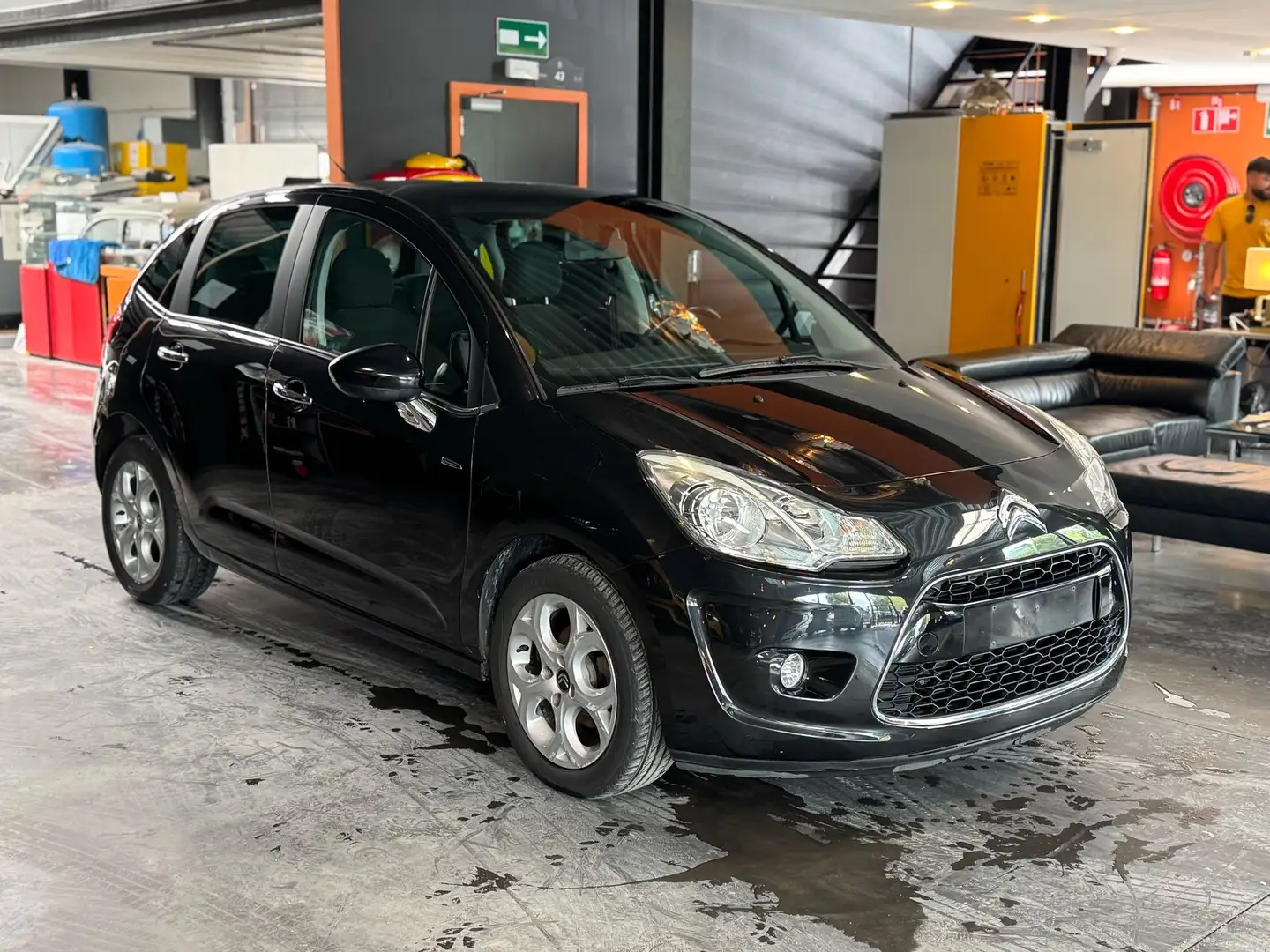 Citroen C3 C3 1.6 HDi Exclusive// 12MOIS DE GARANTIE // AIRCO Zwart - 1