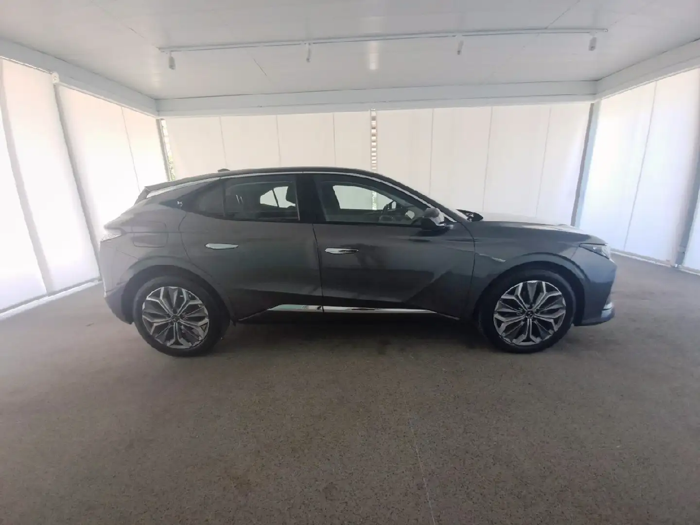 DS Automobiles DS 4 PureTech 130 Automatico Trocadero Grigio - 2