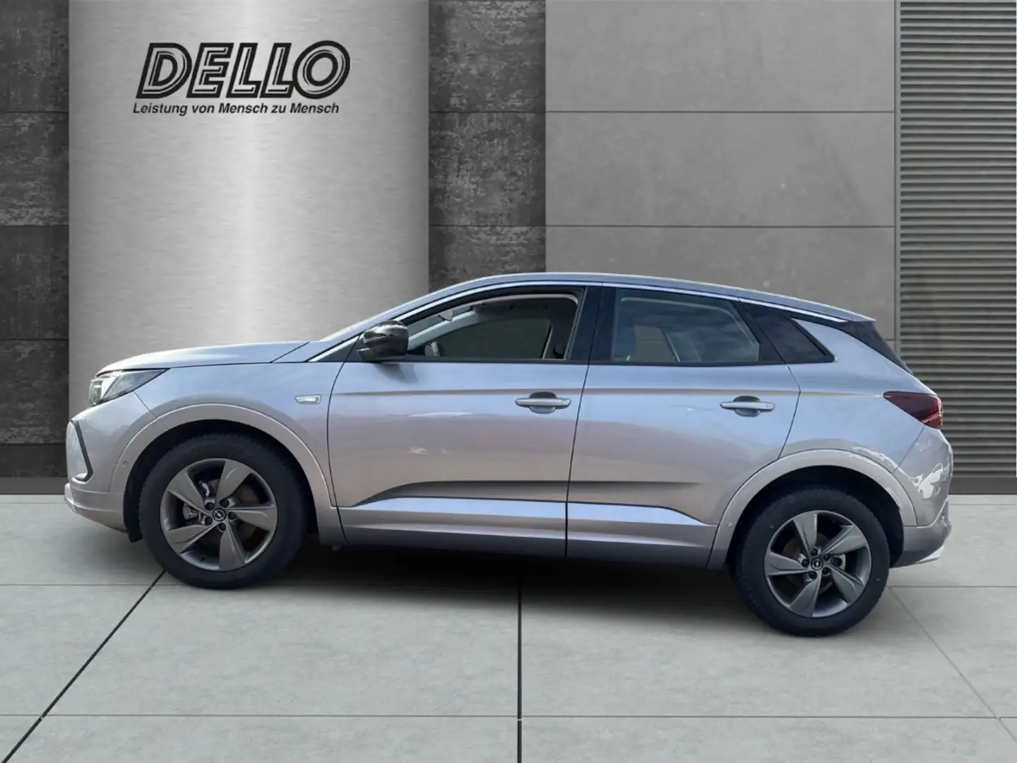 Opel Grandland Enjoy 1.2 Turbo LED Sitzhzg AGR Lenkdhzg Klimaauto Gris - 2