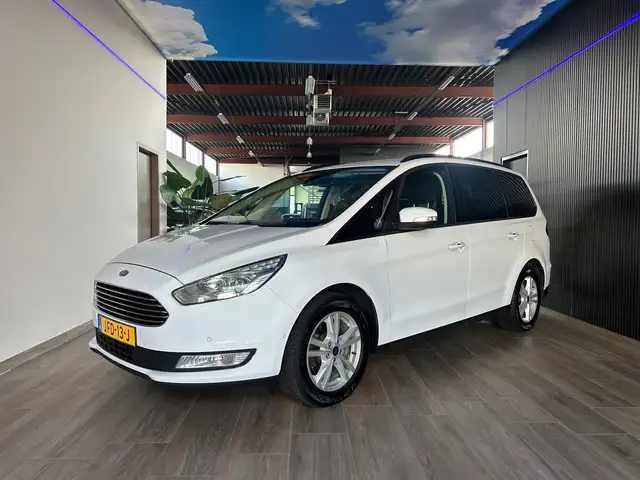 Ford Galaxy 1.5 titanium, zeer nette 7 persoons, mooie opties,