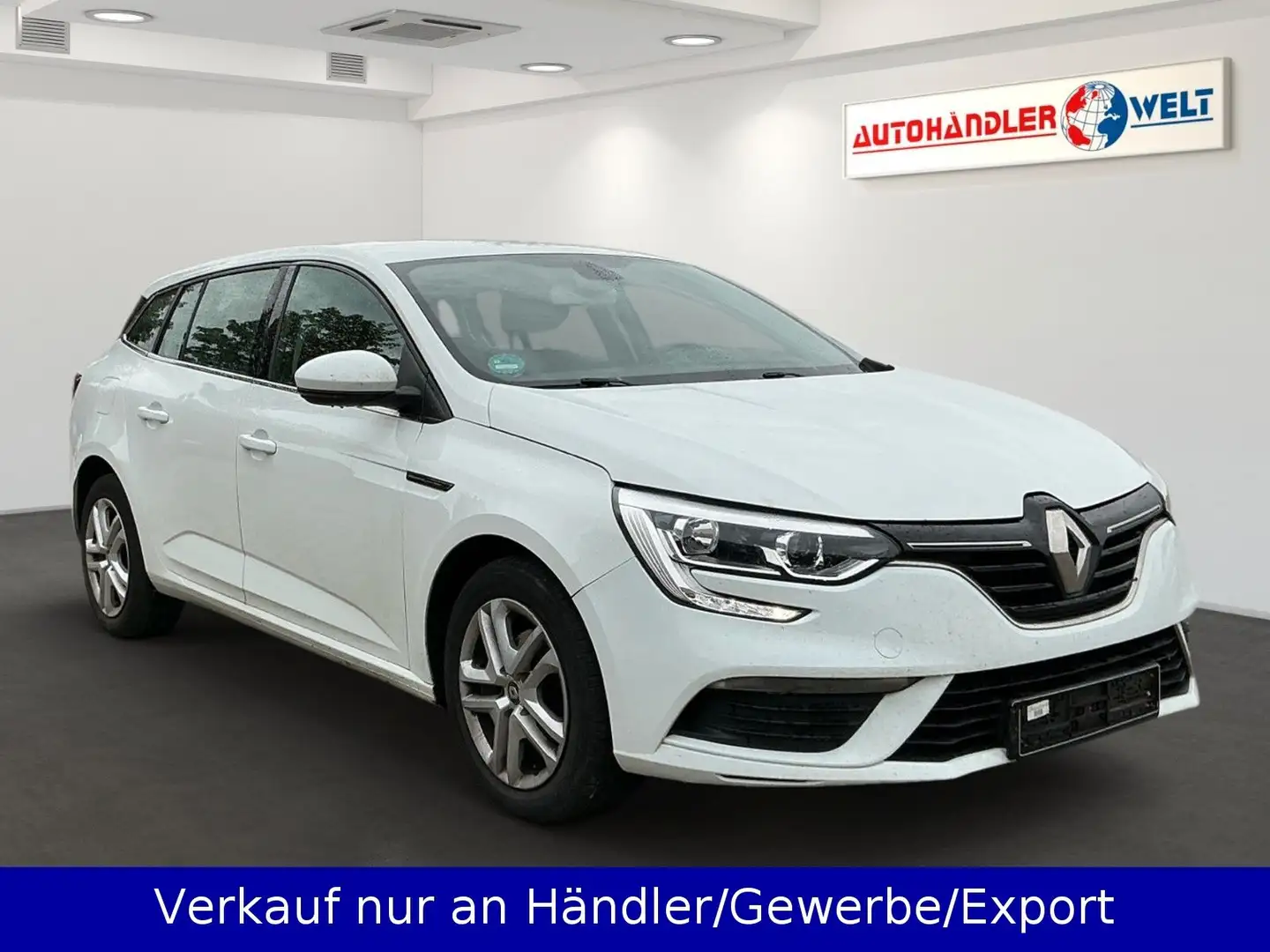 Renault Megane IV Grandtour Play Blanc - 2