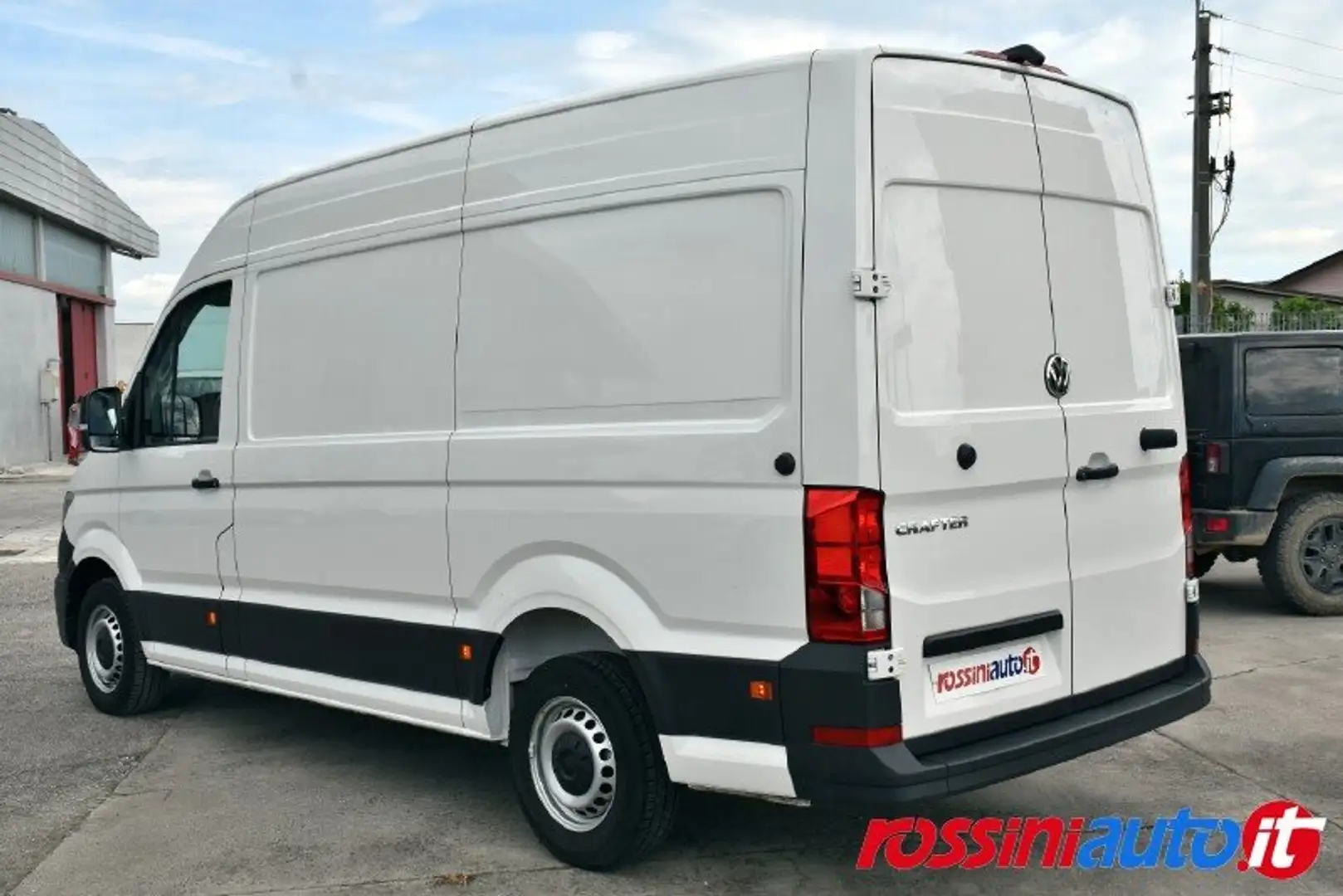 Volkswagen CRAFTER 35 2.0 TDI 140 CV L3H3 REARVIEW NO CLIMA Bianco - 2