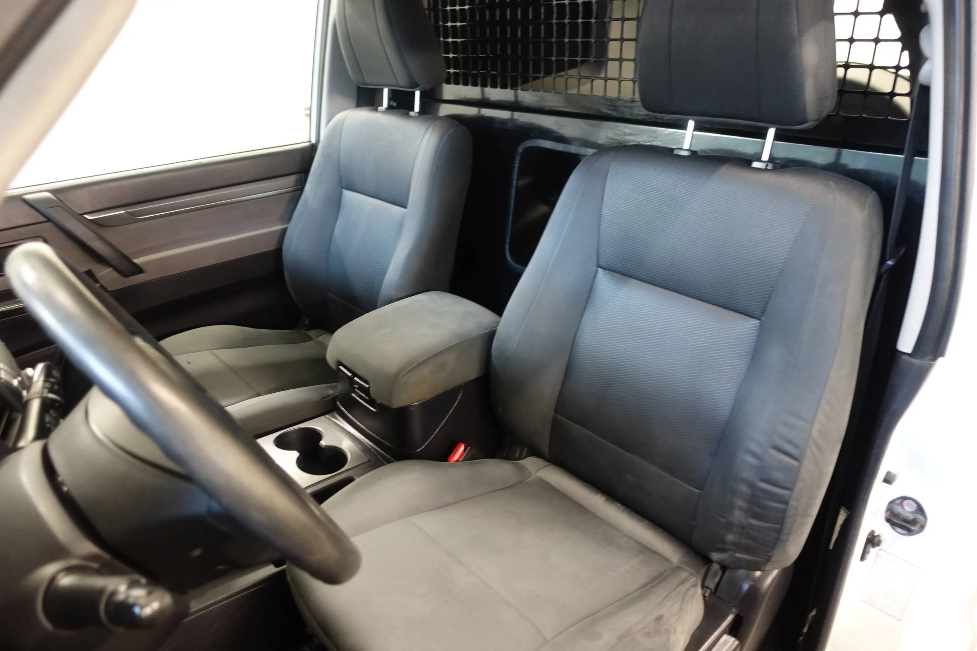 Mitsubishi Pajero Van 3.2 DI-D Inform DPF — photo 6