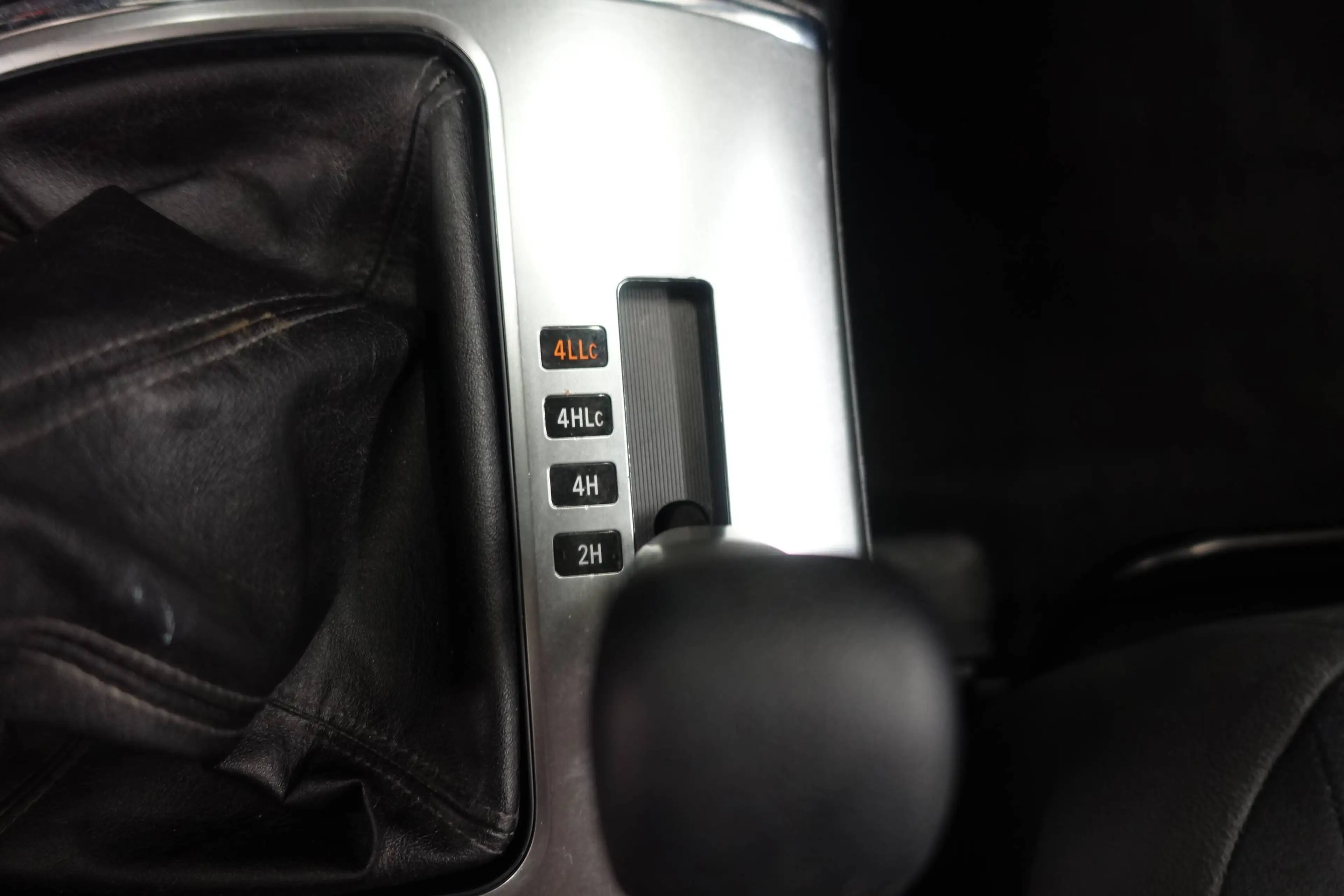 Mitsubishi Pajero Van 3.2 DI-D Inform DPF — photo 7