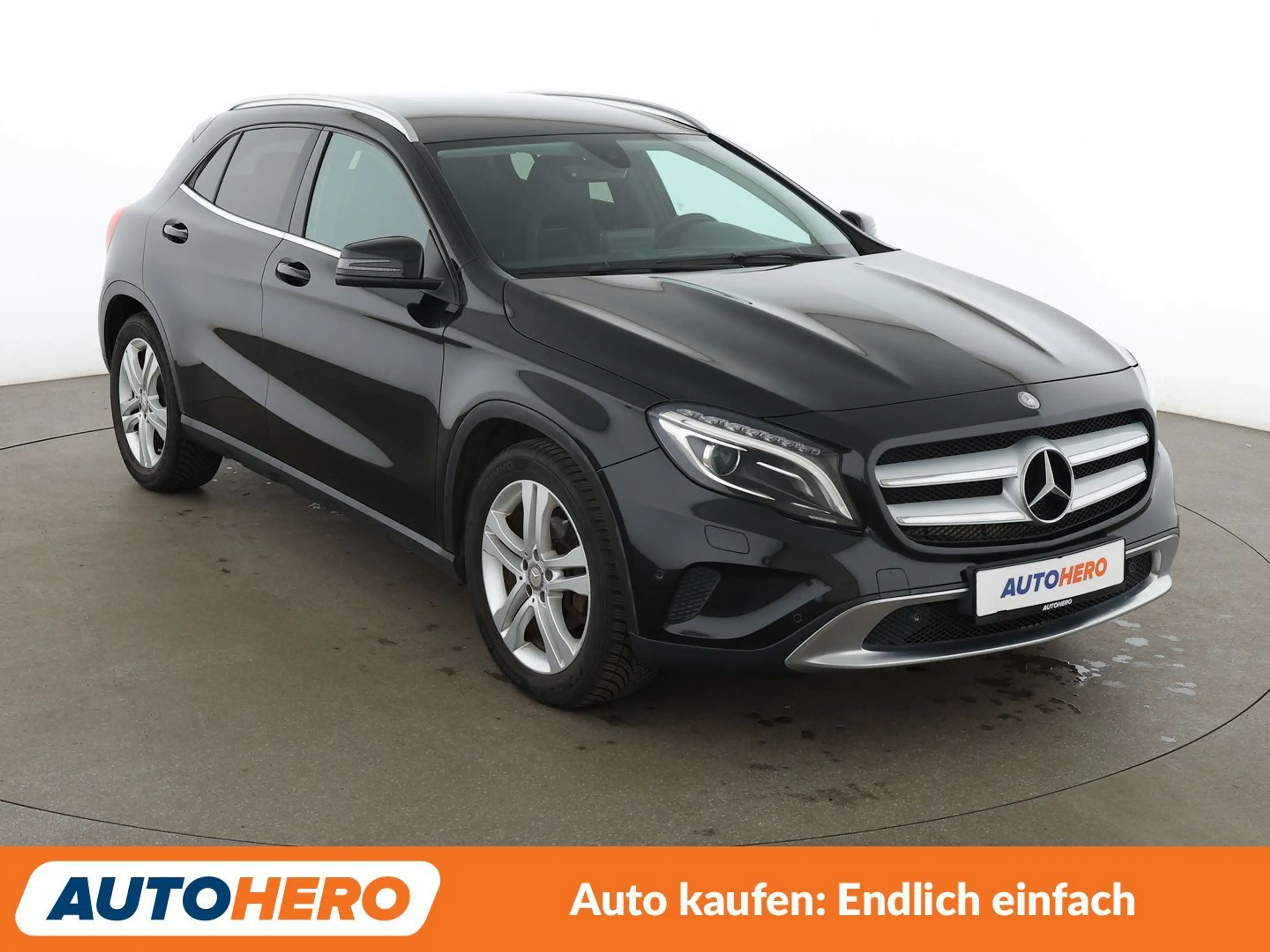 Mercedes-Benz GLA 180 GLA 180 Urban*XENON*PDC*SHZ*KLIMA* — photo 8