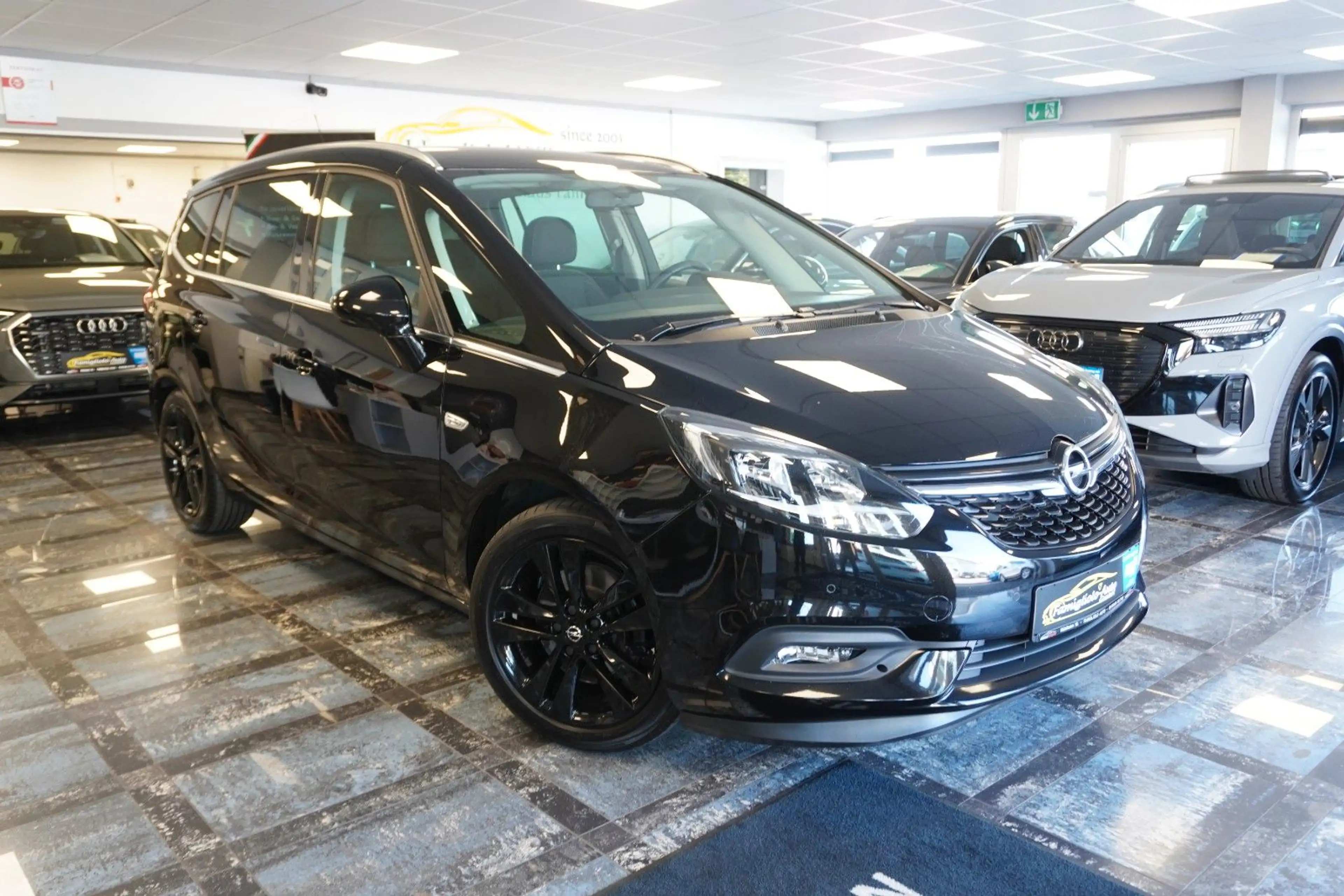 Opel Zafira C ON Start/Stop/Klima/SHZ/Aluräder/2.Hand — photo 4