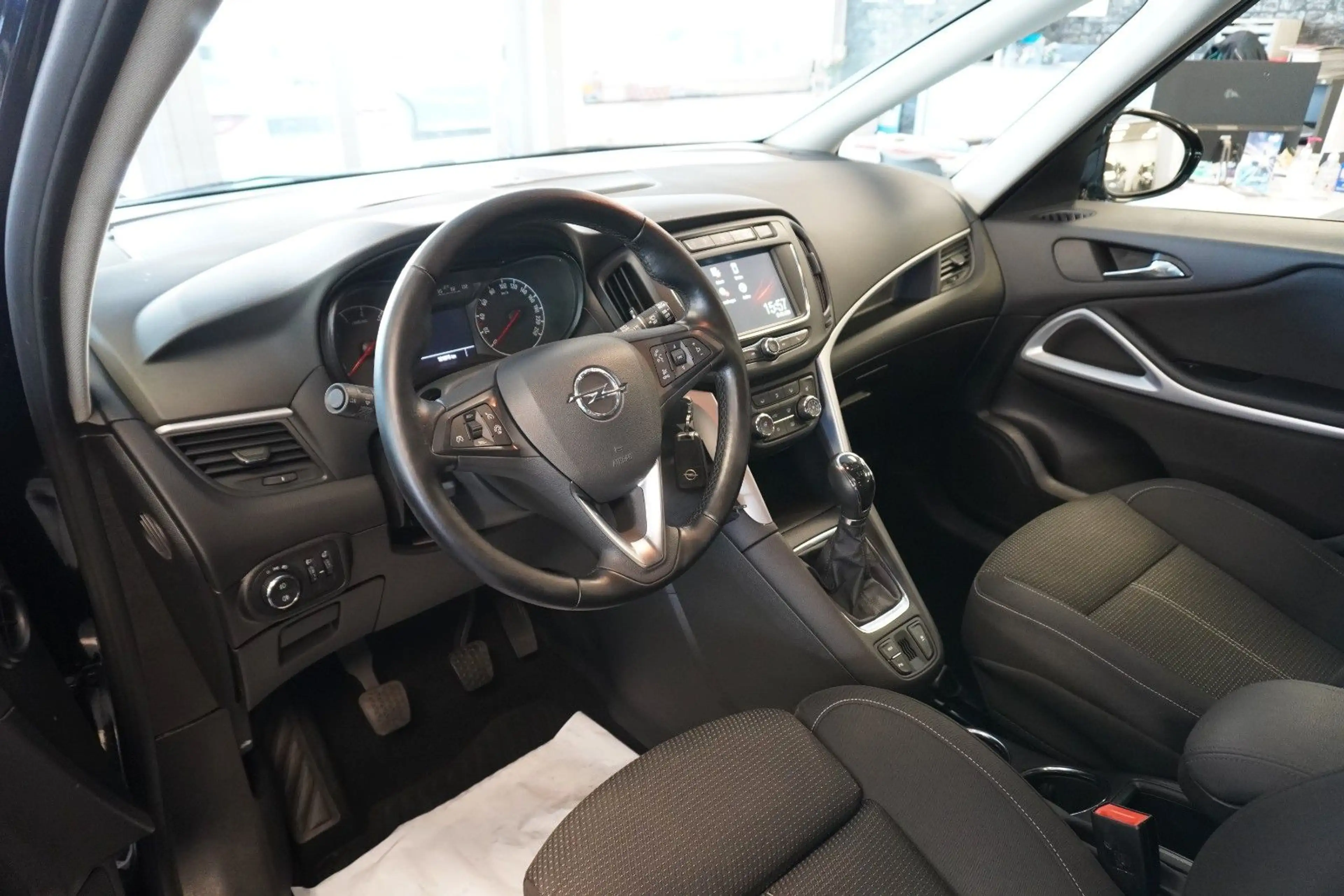 Opel Zafira C ON Start/Stop/Klima/SHZ/Aluräder/2.Hand — photo 14