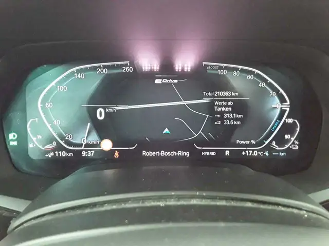 BMW X5 view 5