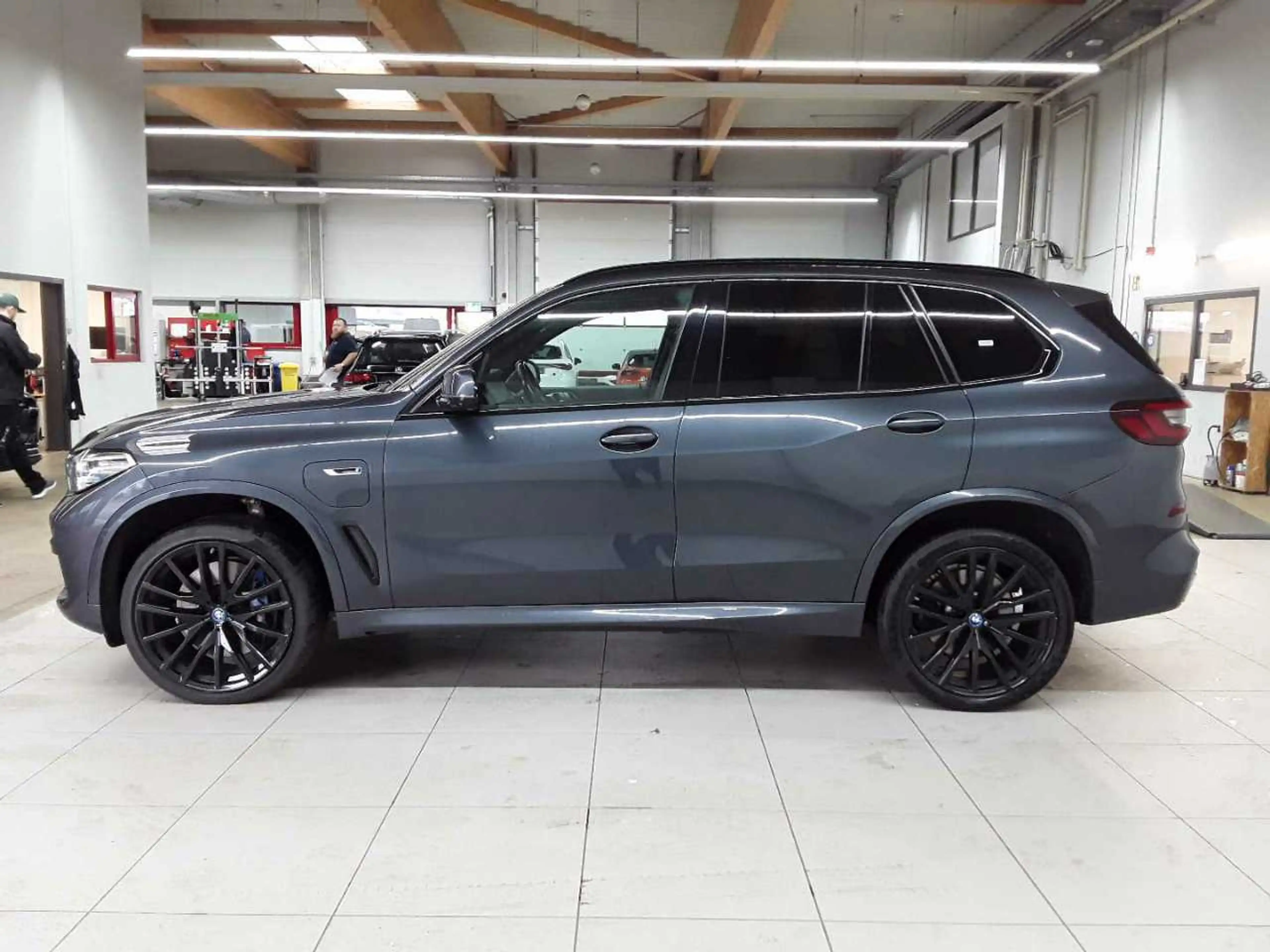 BMW X5 X5 xDrive45e M Sport Laser HuD Pano 22´ AHK — photo 12