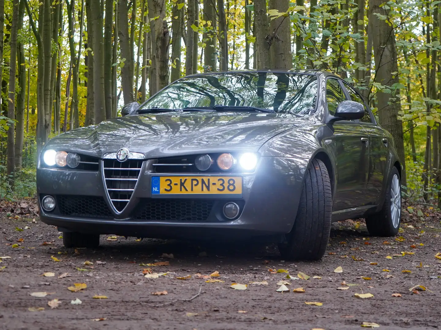 Alfa Romeo 159 159 3.2 JTS Q4 TI Grijs - 1