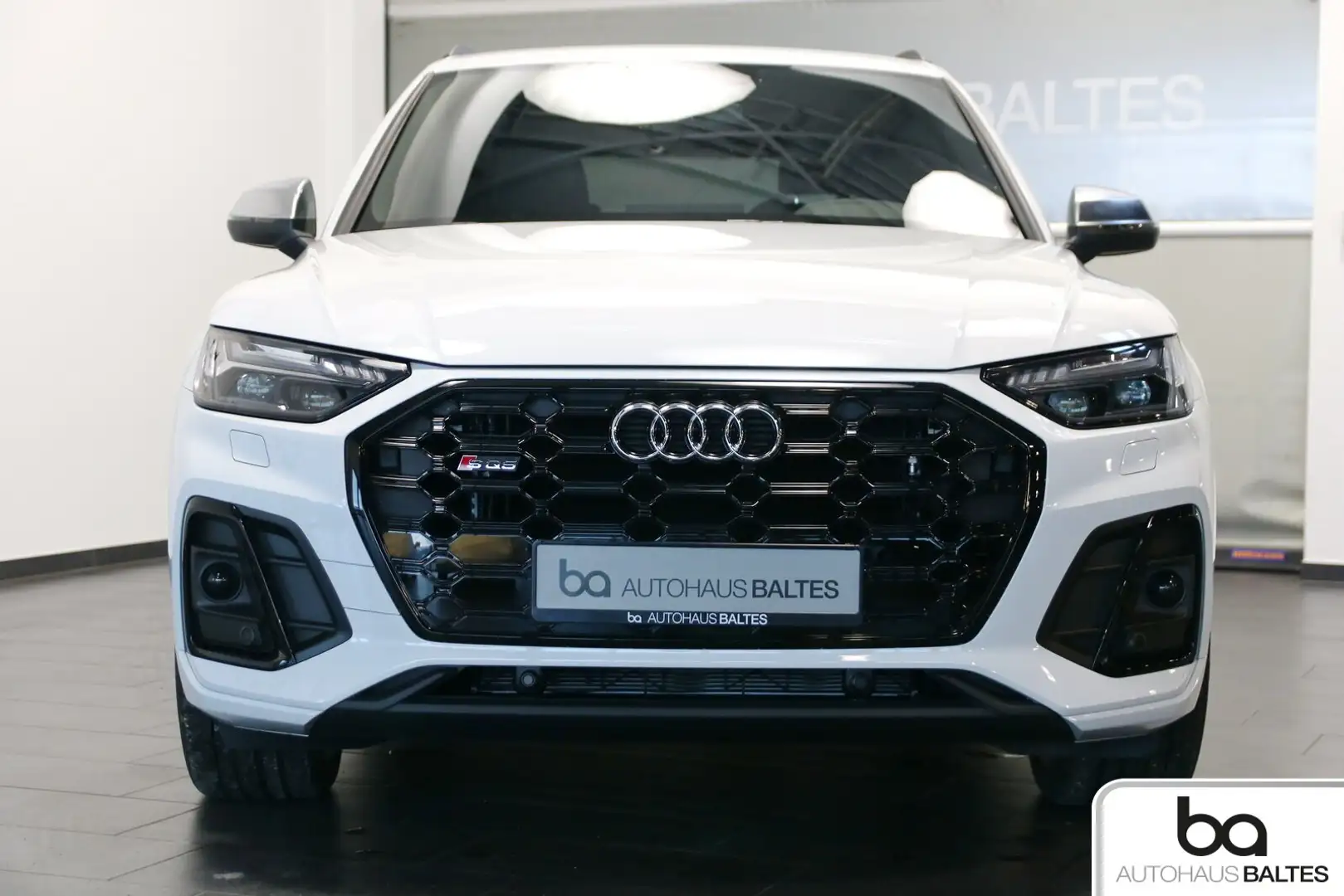 Audi SQ5 SQ5 Sportback 21`/Matrix/NaviPlus/Virtual/AHK Weiß - 2