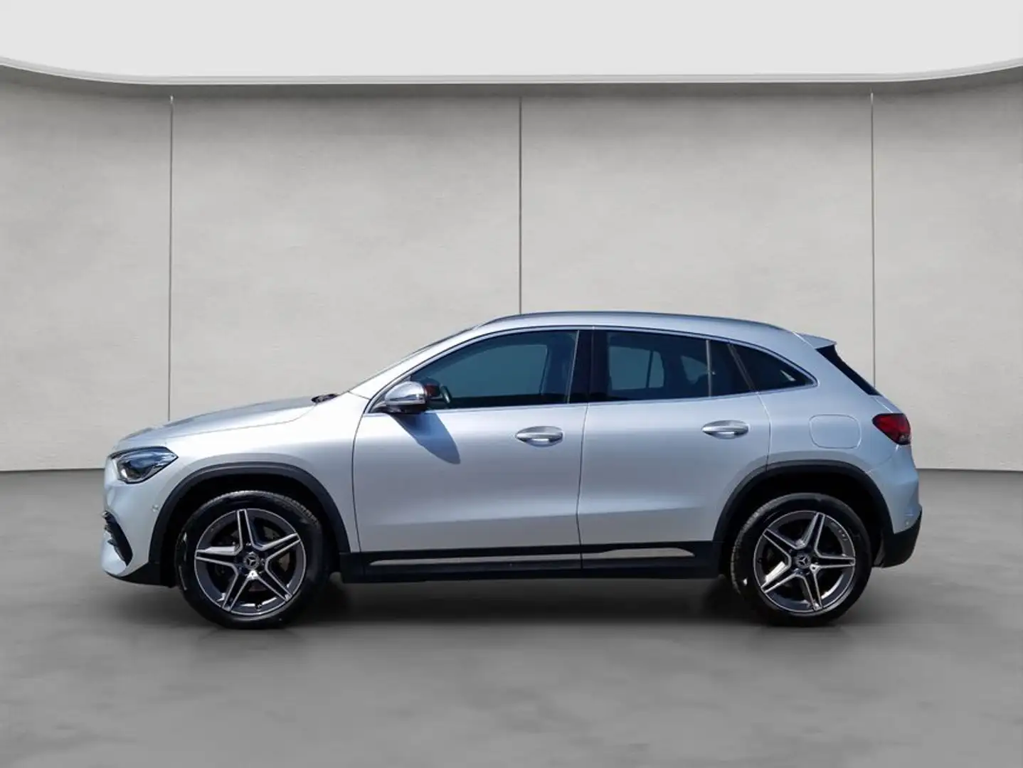 Mercedes-Benz GLA 250 GLA Silver - 2