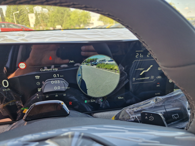 Kia EV3 81kw Earth WiCon Busi Upgrade DWP 19" — photo 12