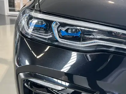 Annonce voiture d'occasion BMW X7 - CARADIZE