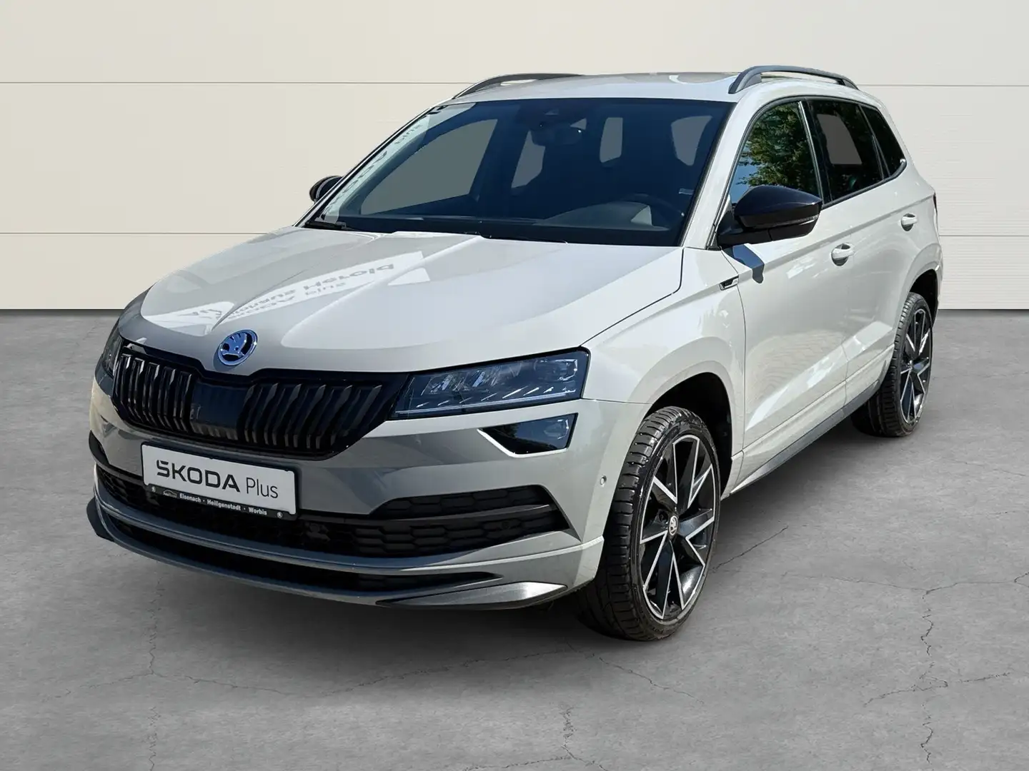 Skoda Karoq Sportline  1,5TSI 110 kW+DSG++NAVI+LED+SMARTLINK Grau - 2