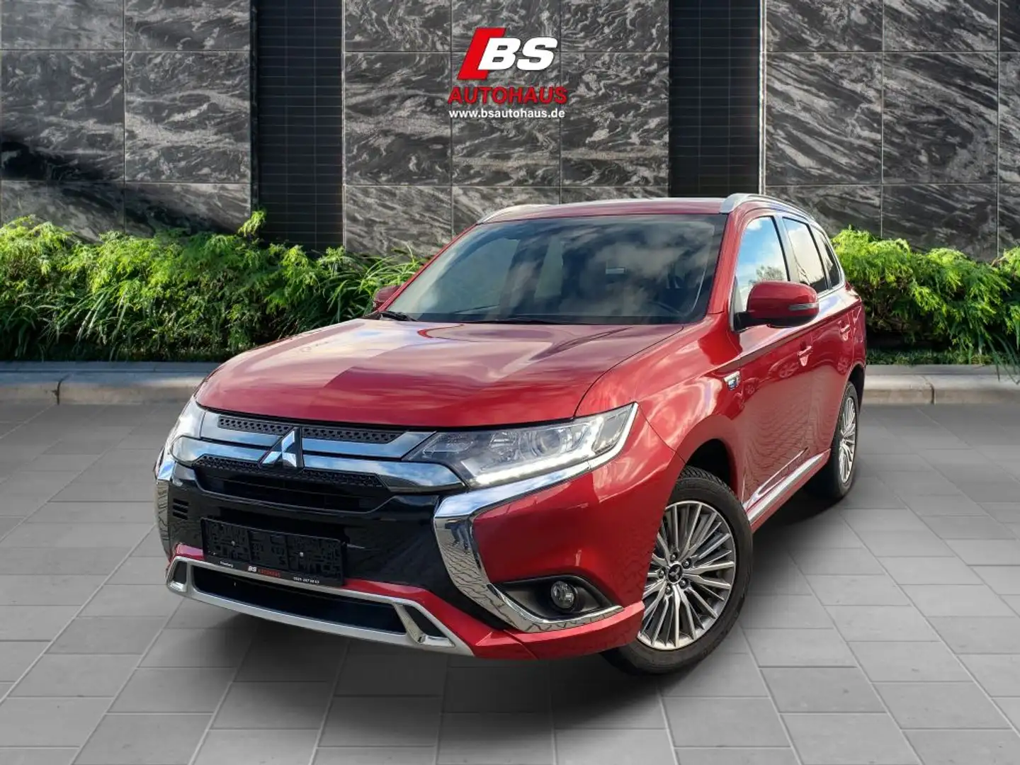 Mitsubishi Outlander 2.4 4WD Plug-In Hybrid Spirit - 2
