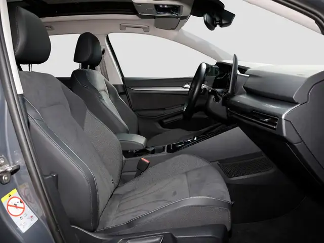 Volkswagen Golf view 9