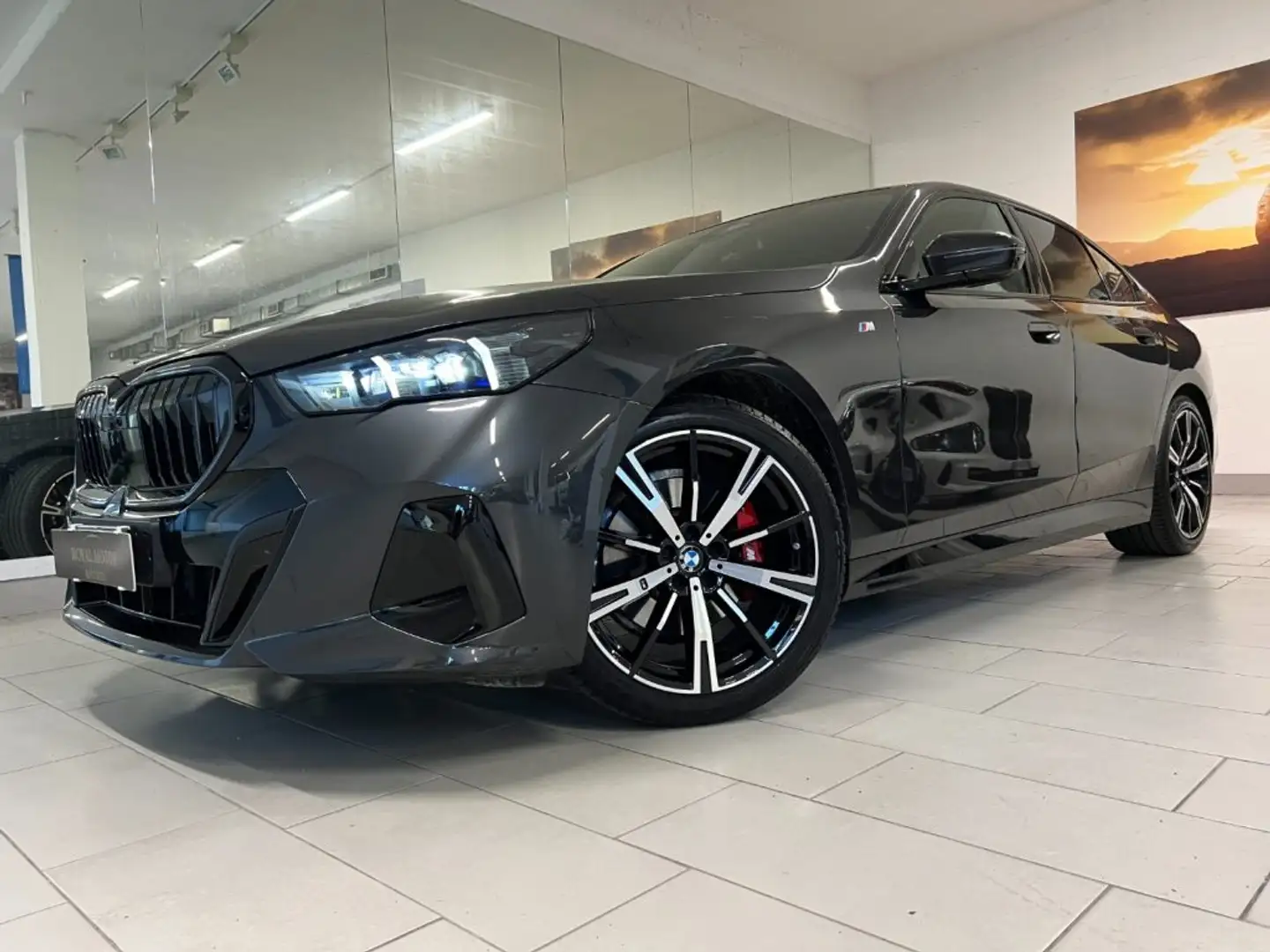 BMW 520 d 48V sDrive Msport AZIENDALE !! MSPORT PRO !! Grijs - 1