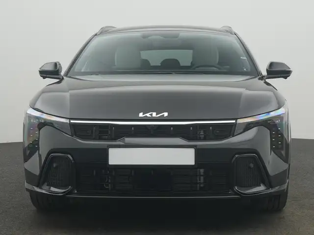 Kia K4 view 3