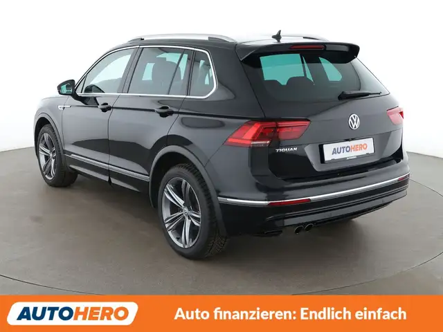 Volkswagen Tiguan view 4
