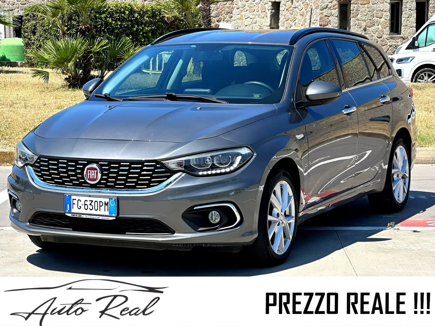 Fiat Tipo SW II 1.6 MJT LOUNGE+CERCHI+NAVI+R.CAMERA+LED!! Zwart - 1