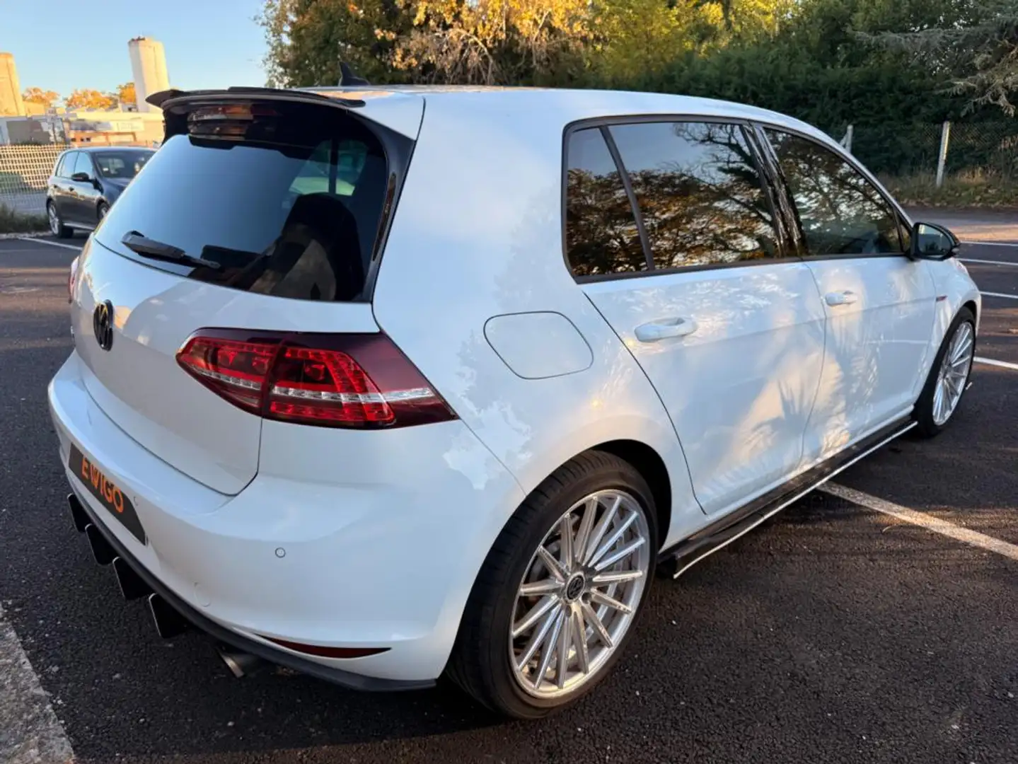 Volkswagen Golf GTI PERFORMANCE 2.0 TSI 230 DSG6 + CAMERA Blanc - 2