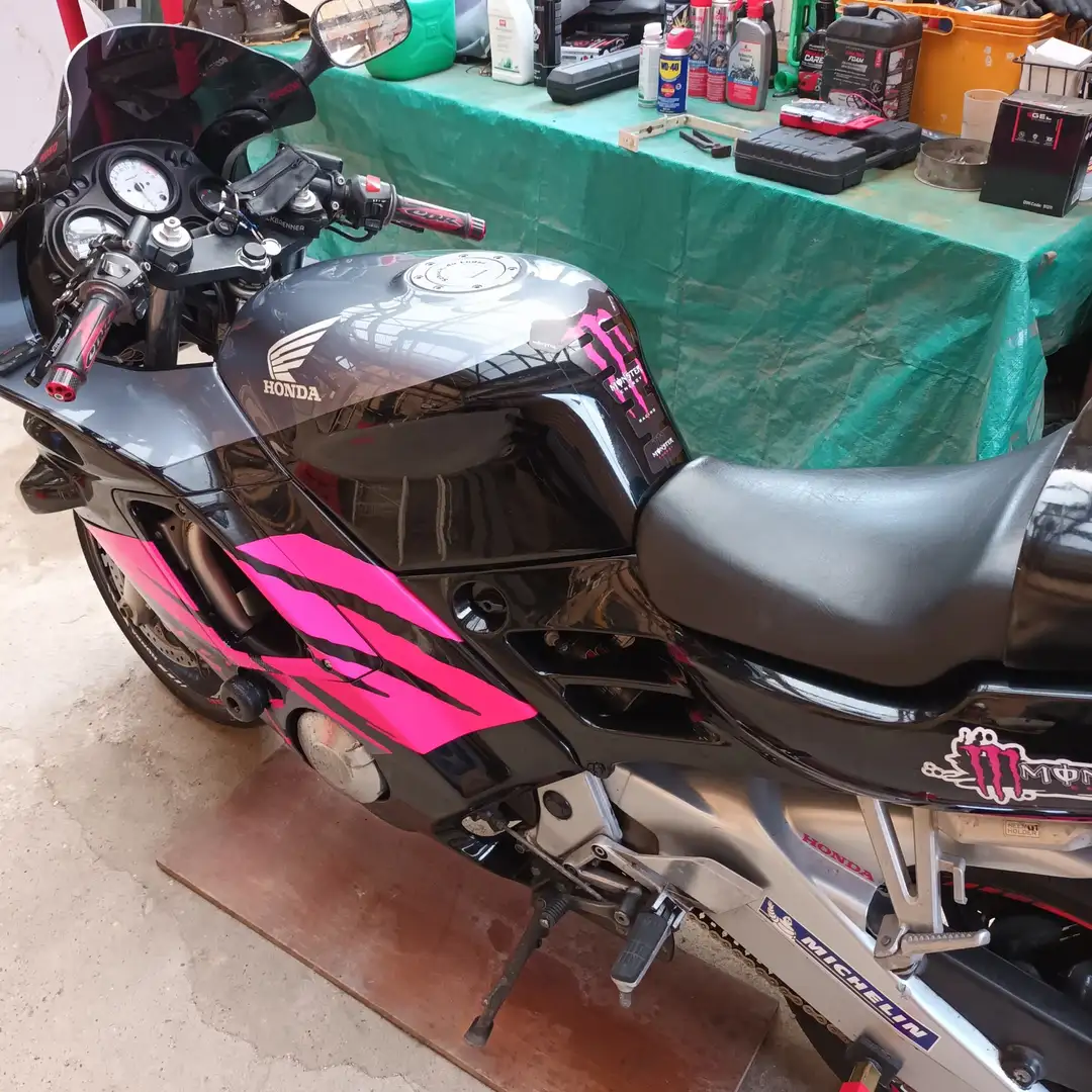 Honda CBR 600 Ezüst - 2