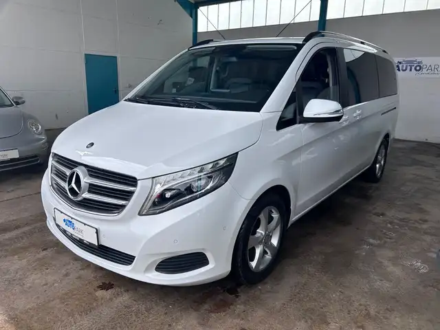Mercedes-Benz V 220 CDI/d BT EDITION lang 6-Sitzer