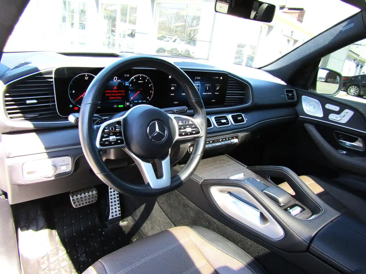 Mercedes-Benz GLS снимка Mercedes-Benz GLS