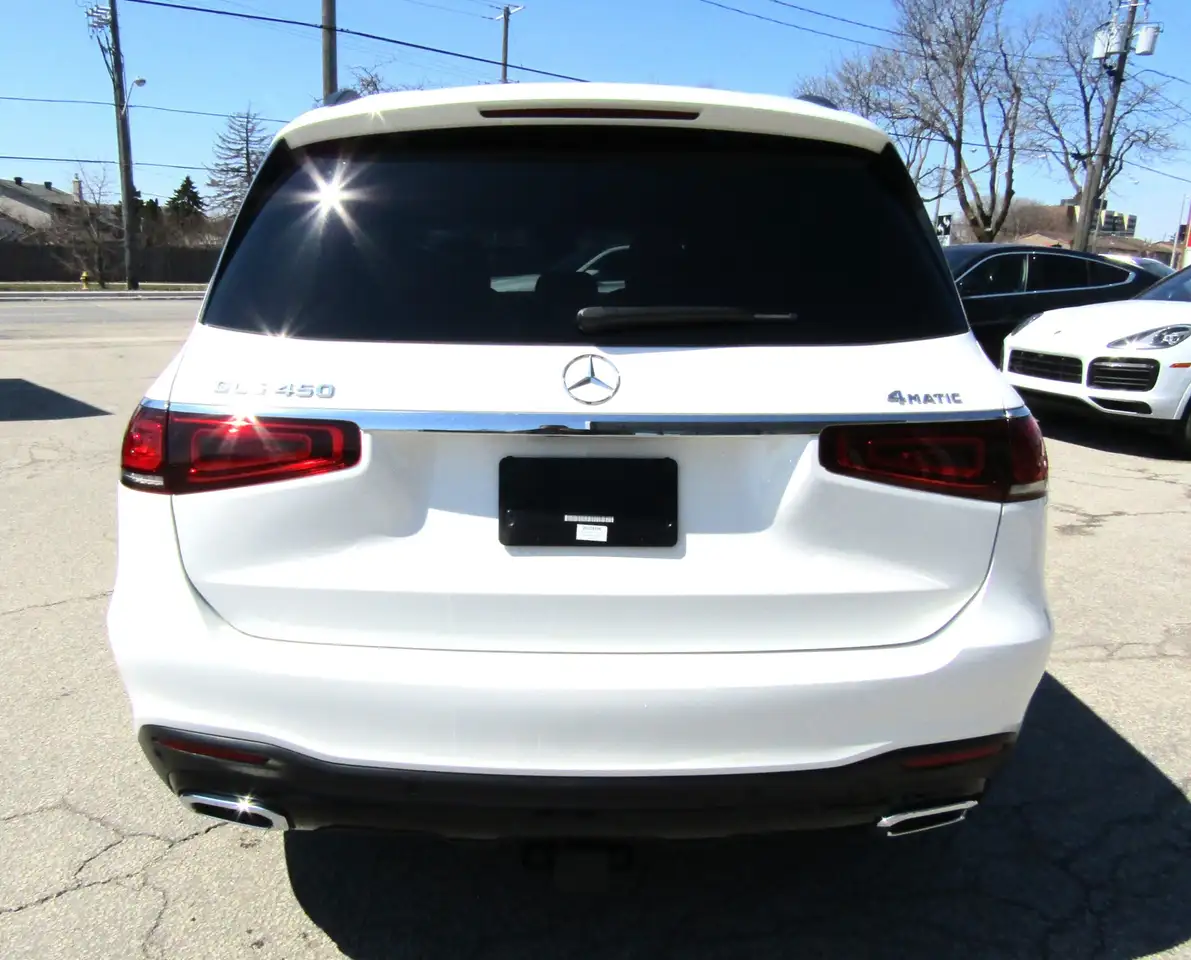 Mercedes-Benz GLS снимка Mercedes-Benz GLS
