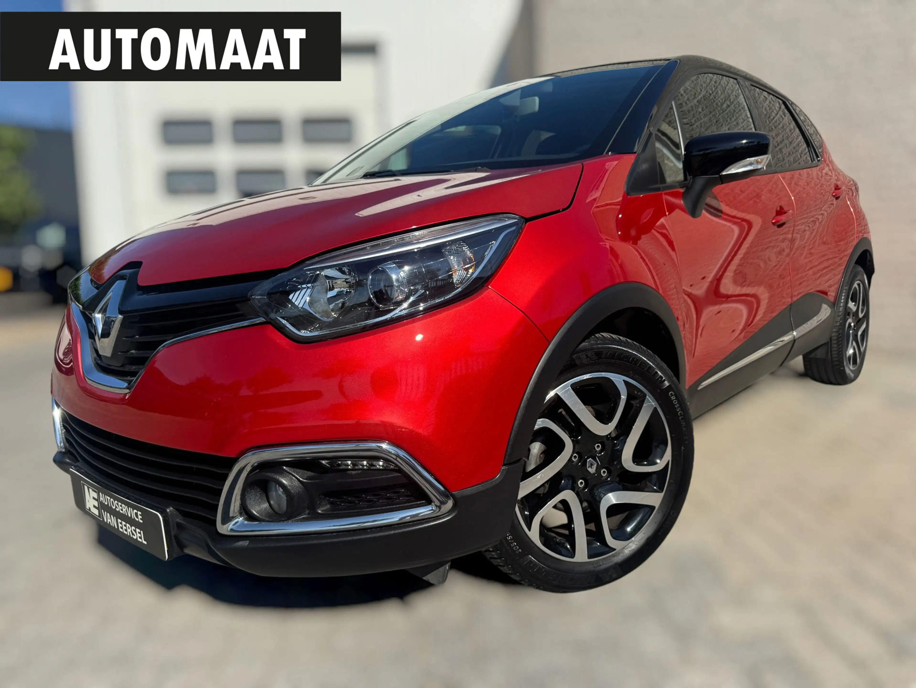 Renault Captur 1.2 TCe Dynamique AUTOMAAT / CAMERA / NAVI / PARKE