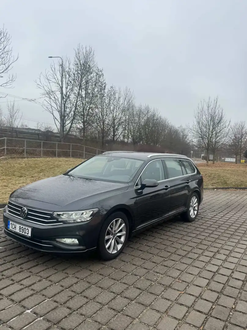 Volkswagen Passat 2.0 TDI SCR DSG Business - 1