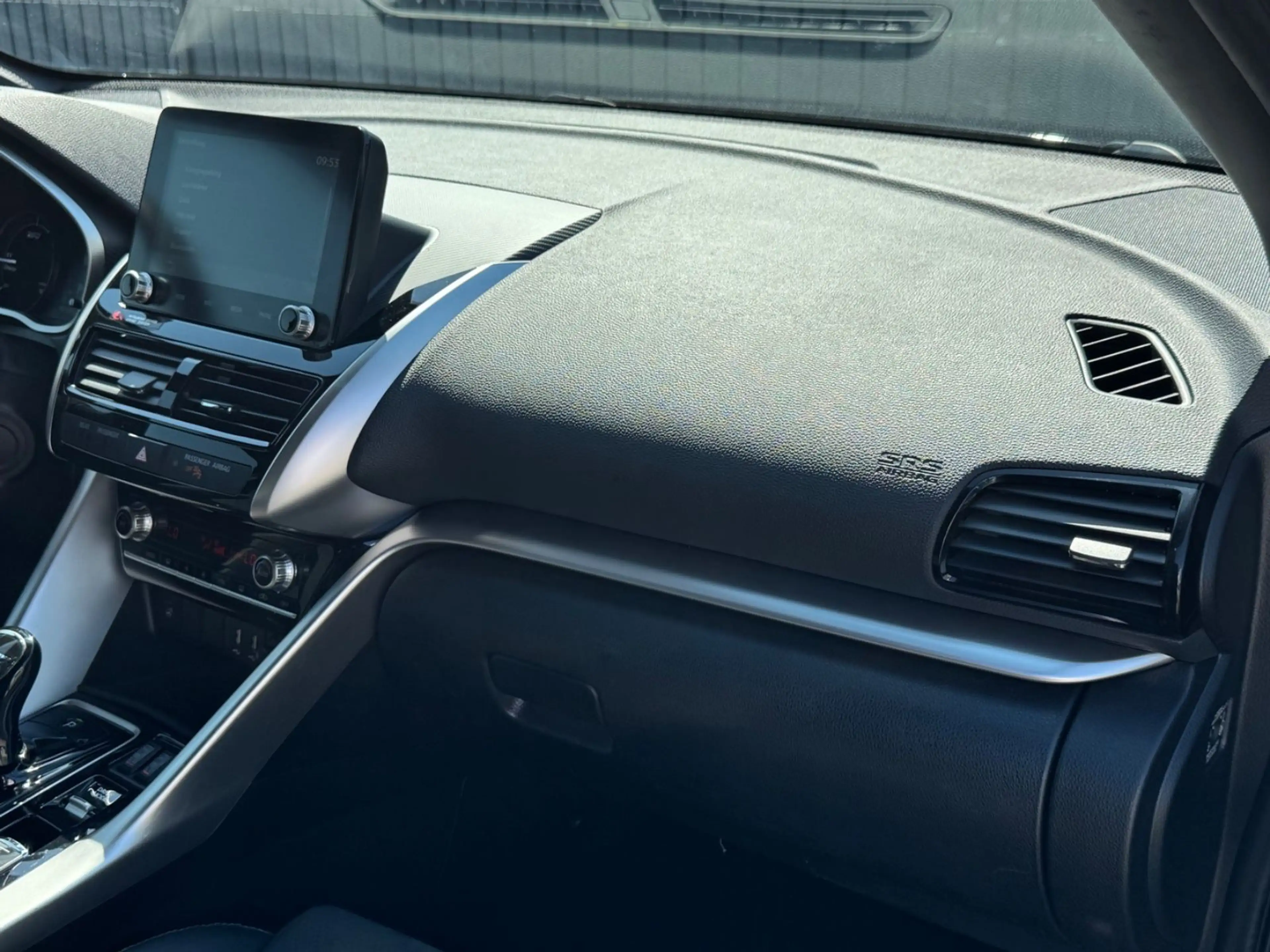 Mitsubishi Eclipse Cross Plus Select Black Hybrid 4WD — photo 15