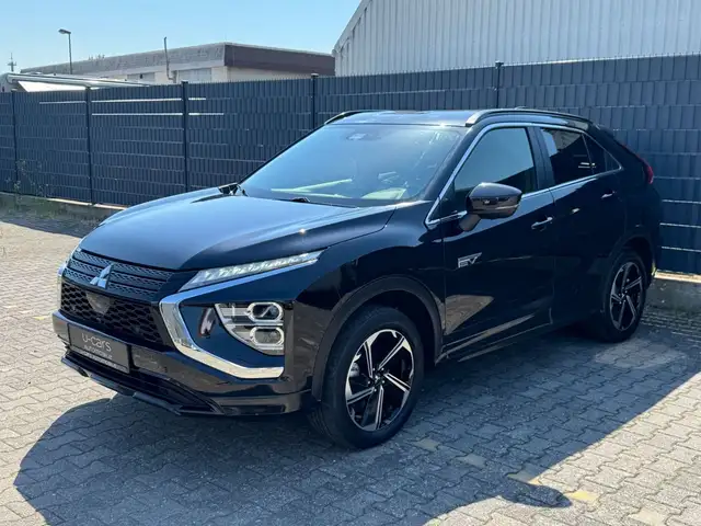 Mitsubishi Eclipse Cross Plus Select Black Hybrid 4WD