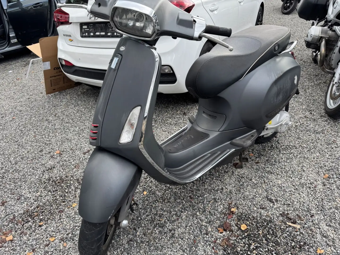 Vespa 50 Sprint Gris - 2
