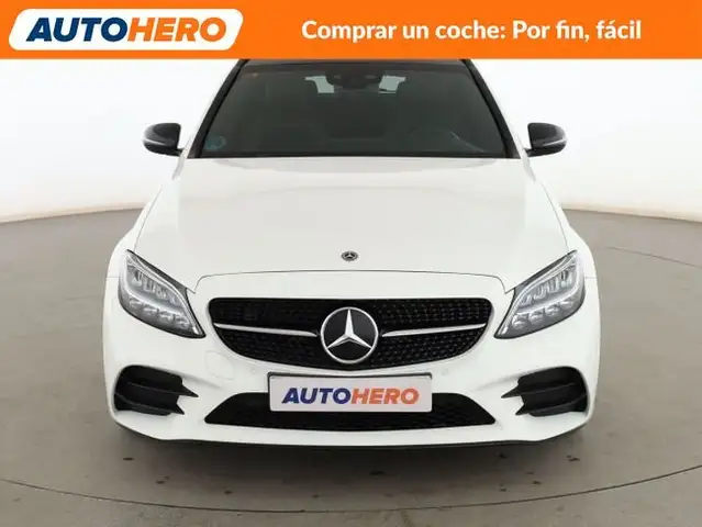Mercedes-Benz C-Class view 9