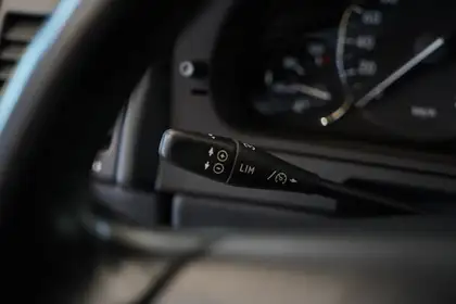 Annonce voiture d'occasion Mercedes-Benz G 350 - CARADIZE