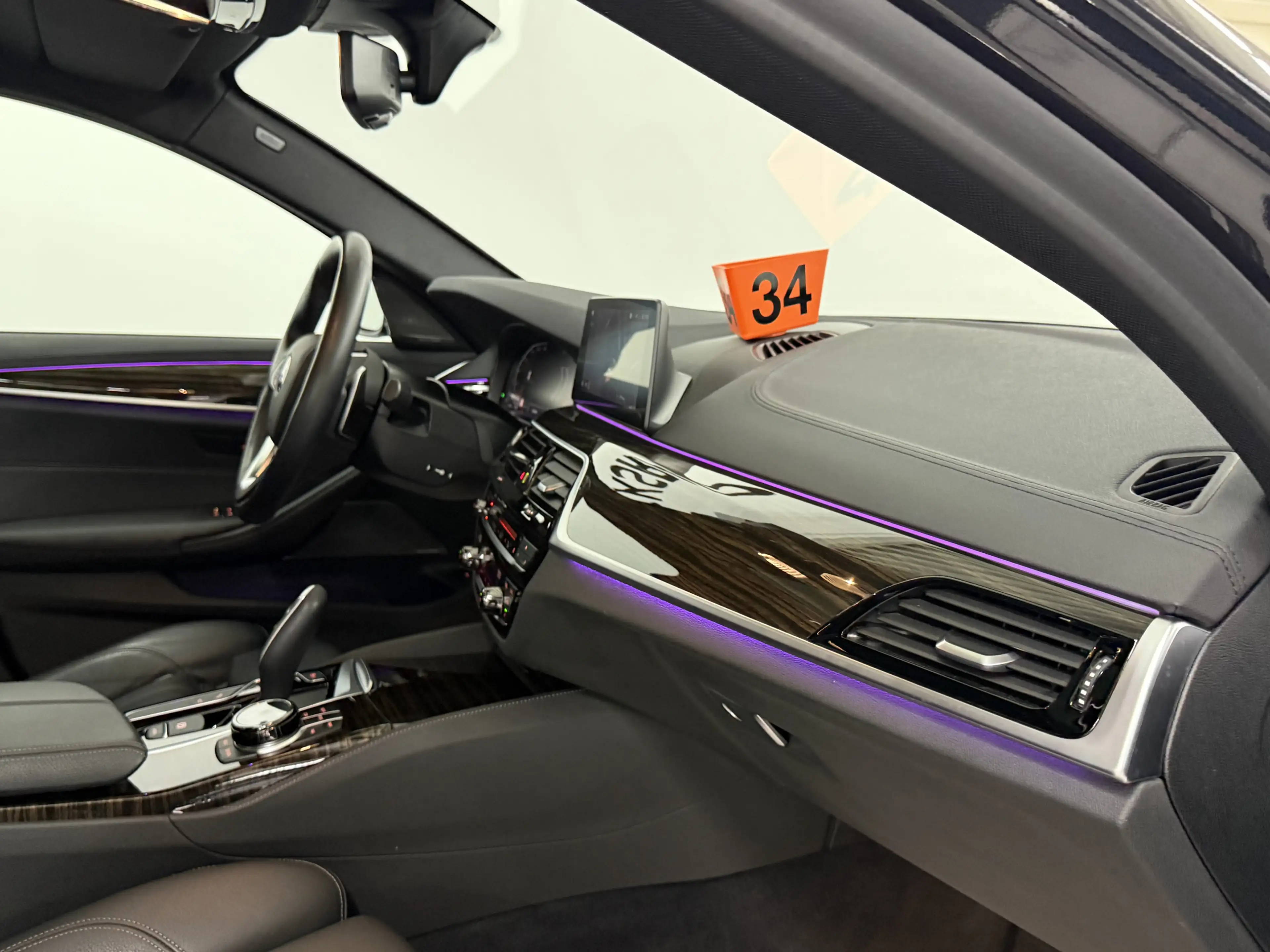 BMW 530 d H&K HUD 360° Memory S-Dach Softclose ACC — photo 7
