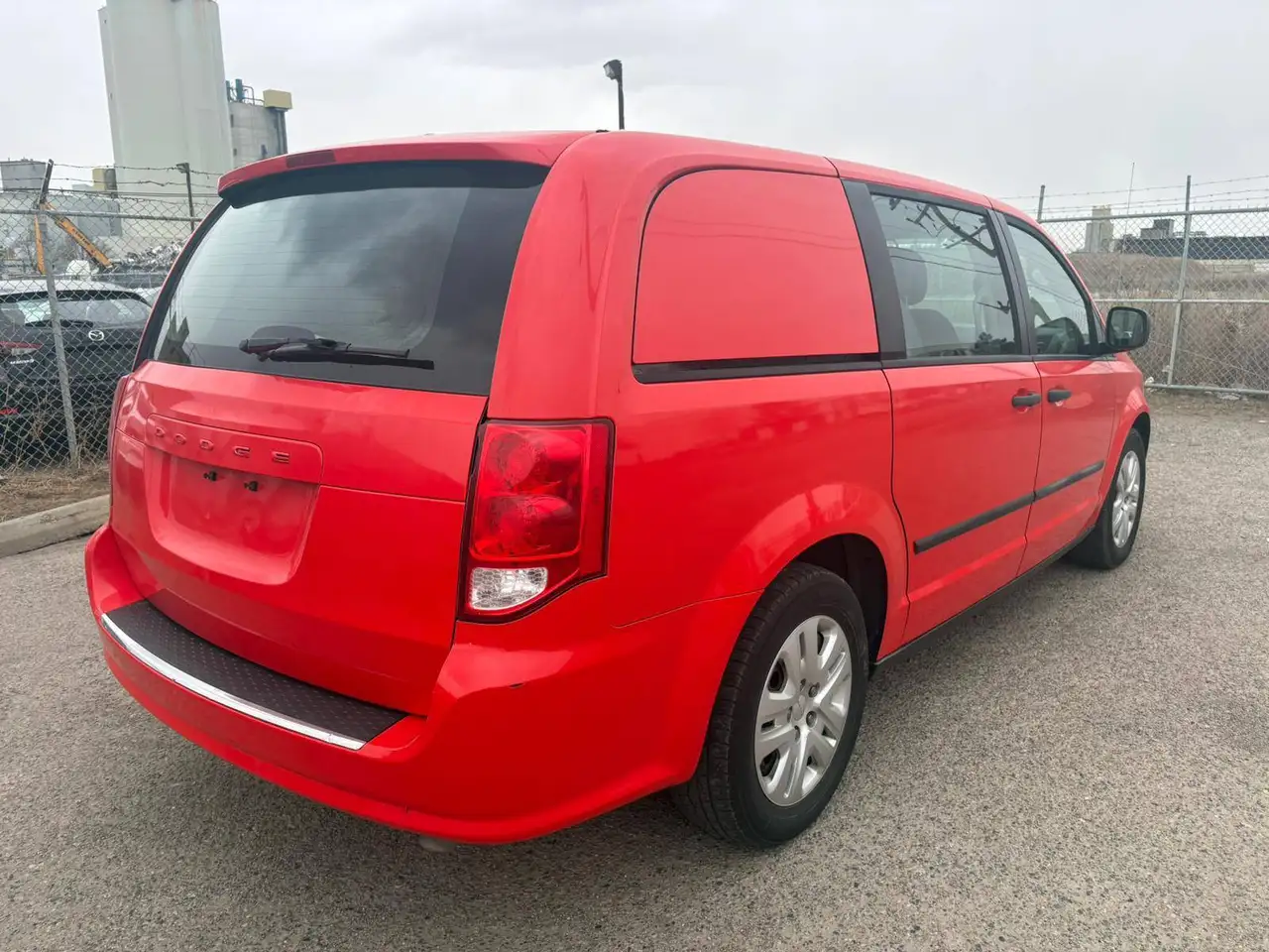 Dodge Grand Caravan снимка Dodge Grand Caravan
