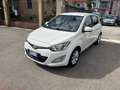 Hyundai i20 5p 1.1 crdi Sound Edition Blanc - thumbnail 1