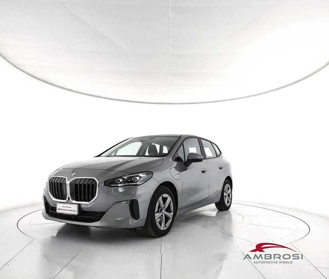 BMW 225 Active Tourer 225e xDrive Innovation Package Luxur Сірий - 1
