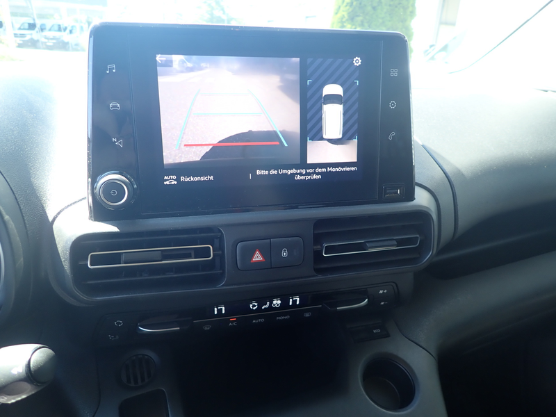 Citroen Berlingo MPV Shine M Blue HDi 130 — photo 12