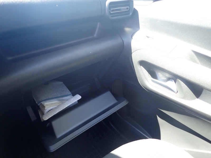 Citroen Berlingo MPV Shine M Blue HDi 130 — photo 14