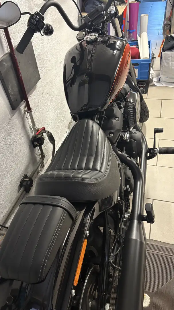 Harley-Davidson Street Bob - 1