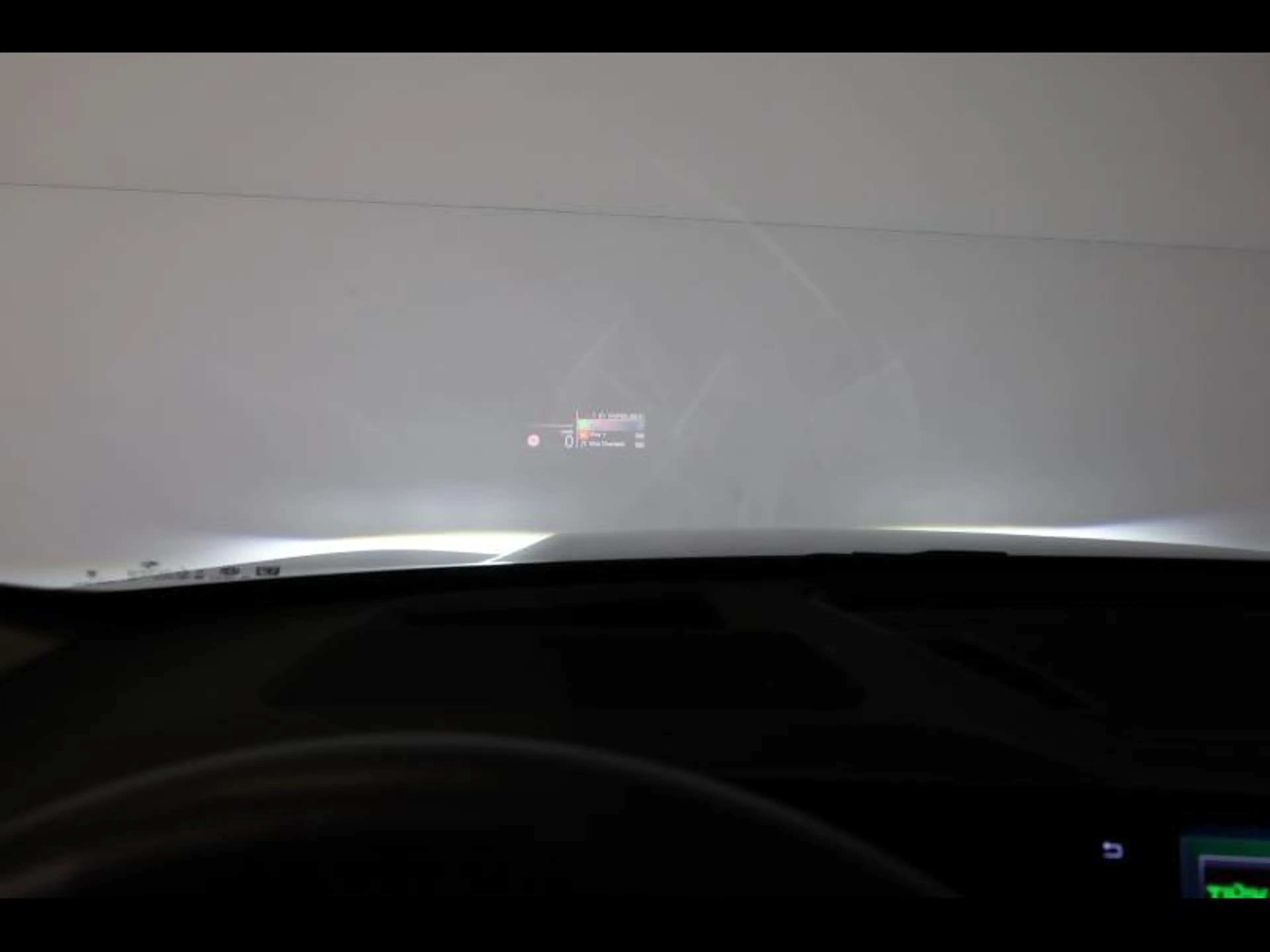 BMW iX1 eDrive20 xLine — photo 14