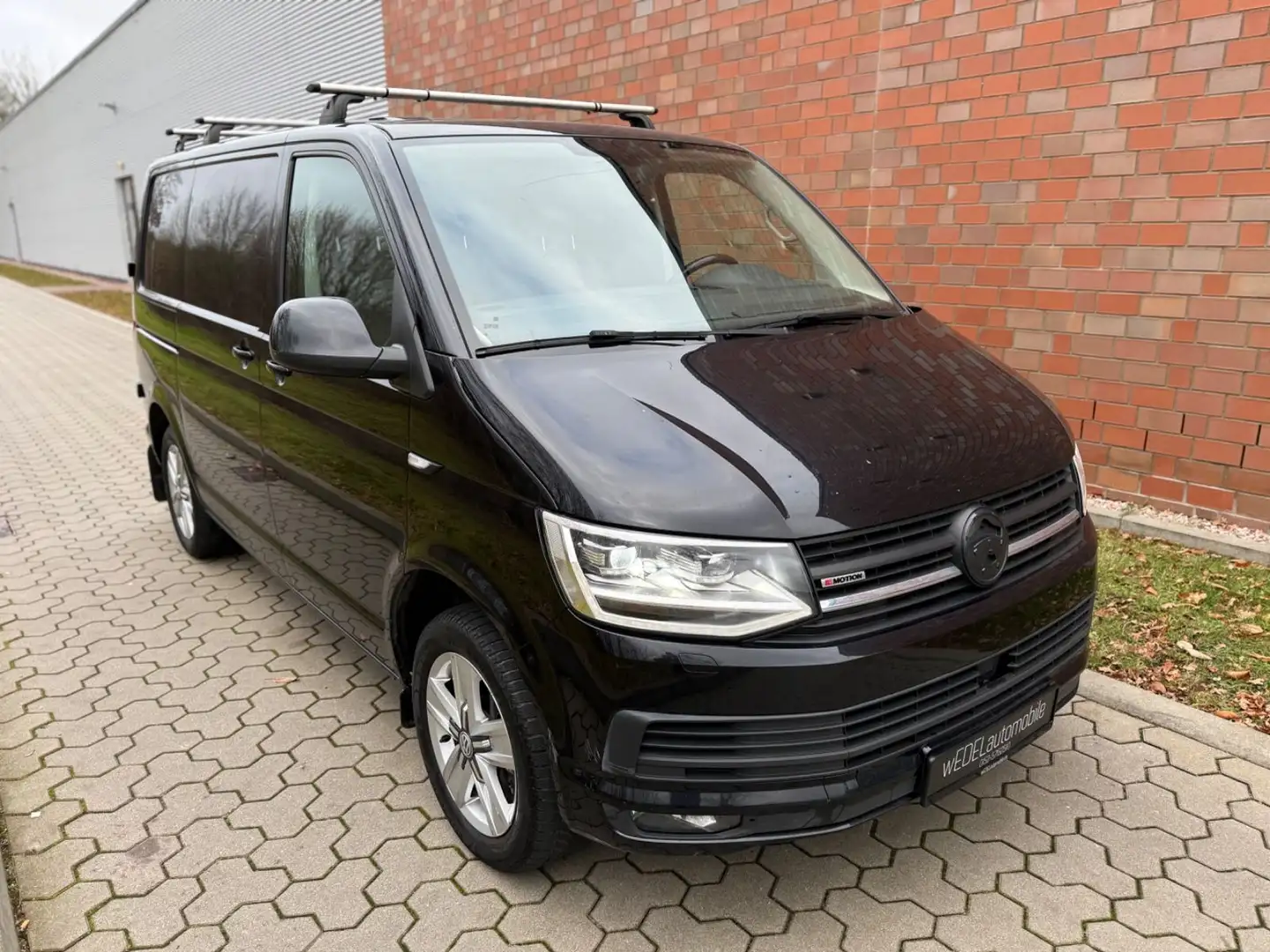Volkswagen T6 Transporter T6 2.0TDI-DSG-XENON-NAVI-AHK-STAND-ACC-PDC-MWST Fekete - 1